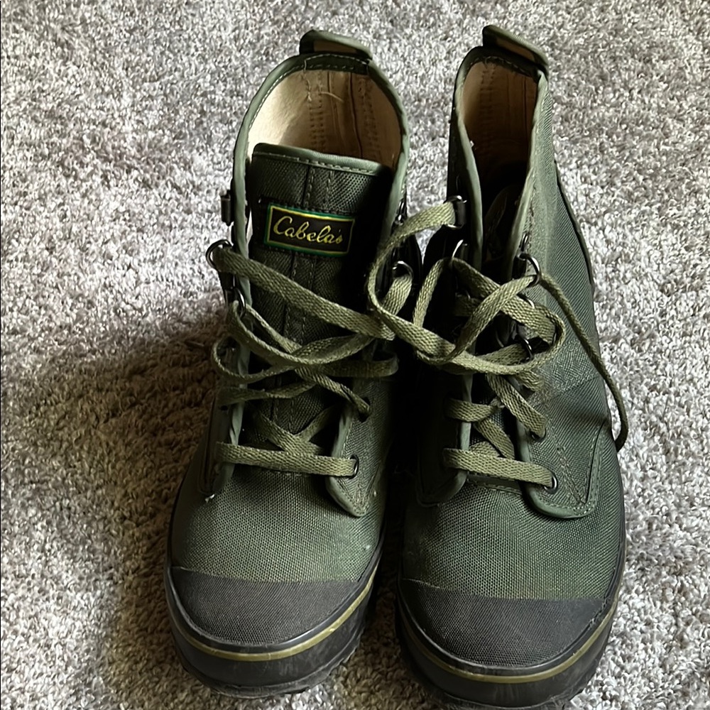 Cabela's Green Canvas Boots